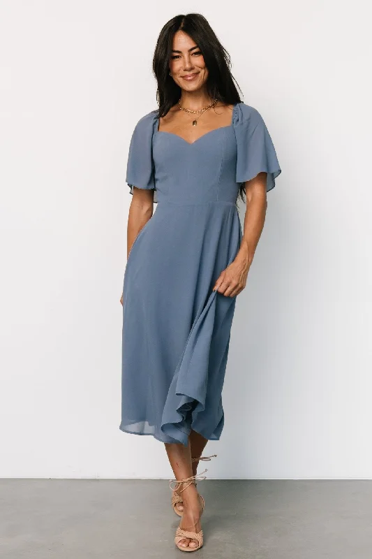 Colette Sweetheart Midi Dress | Whisper Blue