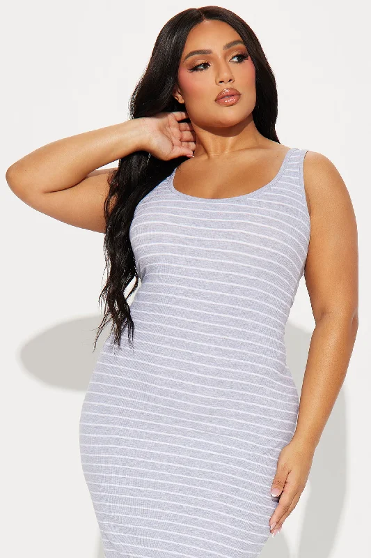 Heather Ribbed Stripe Midi Dress - Heather Grey