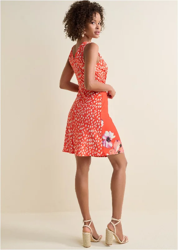 Printed wrap dress  - Orange Multi