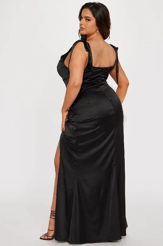 Lady Of The Night Satin Maxi Dress - Black