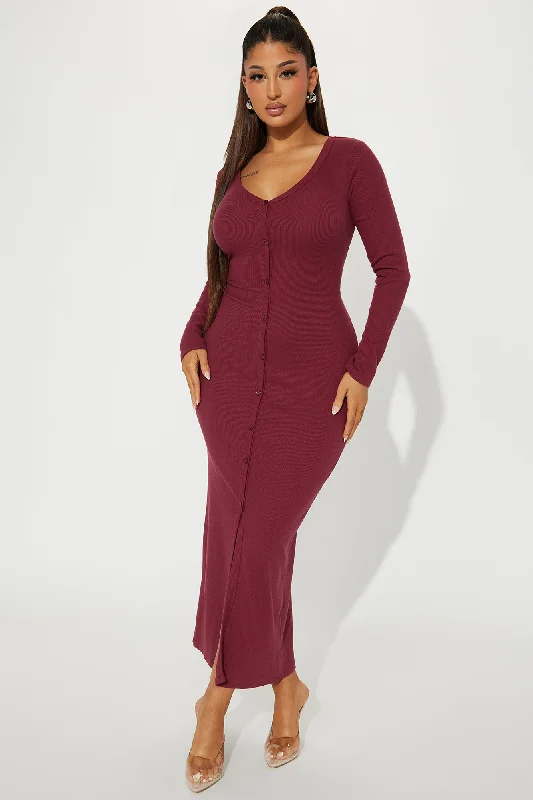 Leila Ribbed Midi Dress - Wine