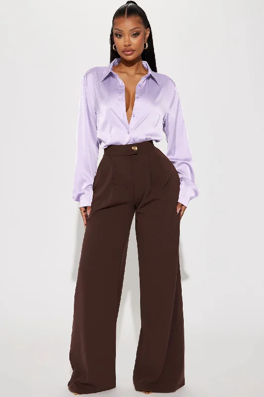 Smooth Talkin' Button Down Top - Lavender