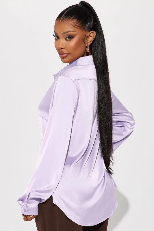 Smooth Talkin' Button Down Top - Lavender