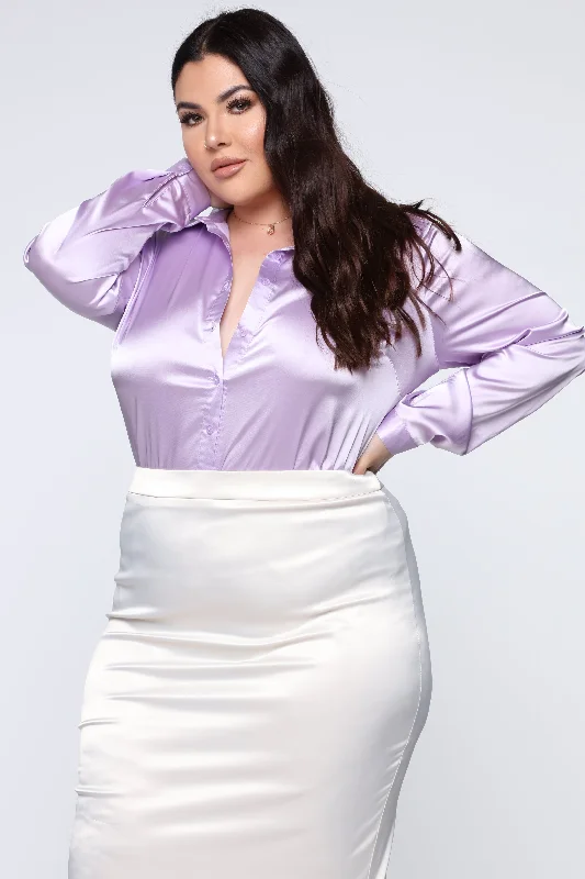 Smooth Talkin' Button Down Top - Lavender