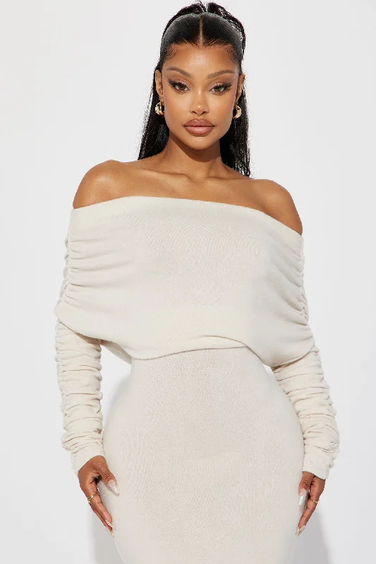 Yasmine Off Shoulder Sweater Maxi Dress - Cream