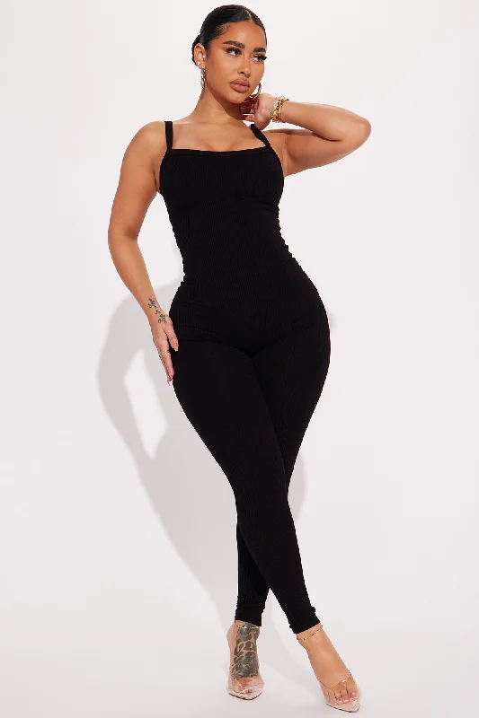 Annabel Light Snatched Jumpsuit - Black