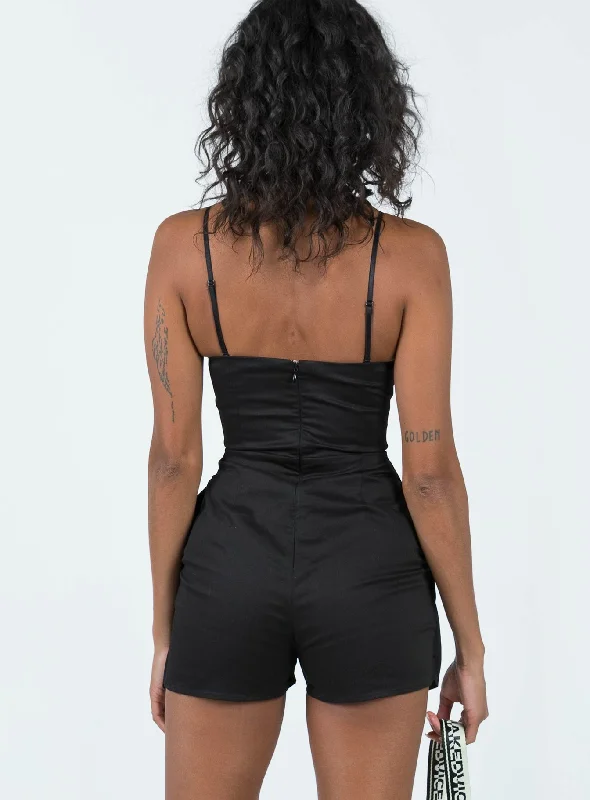 Axel Romper Black