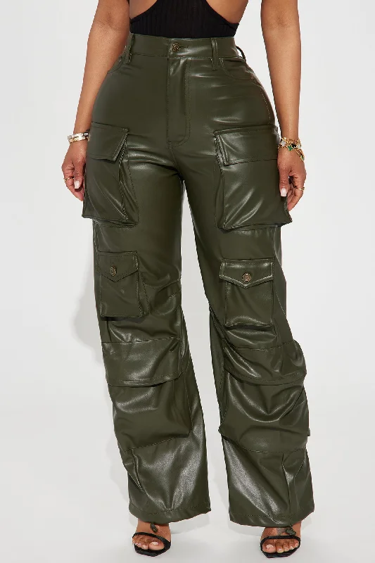 City Is Mine Faux Leather Cargo Pant - Olive