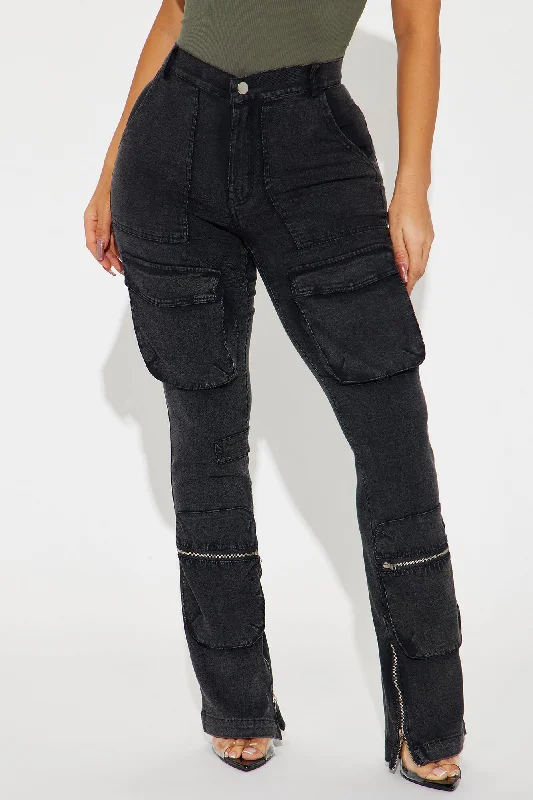 Corrina Flare Cargo Pant - Black