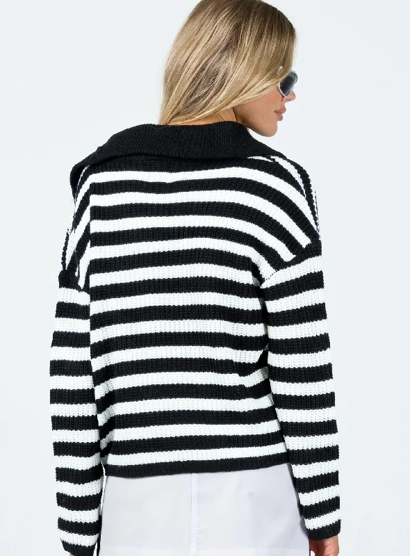 Elowra Sweater Black/White