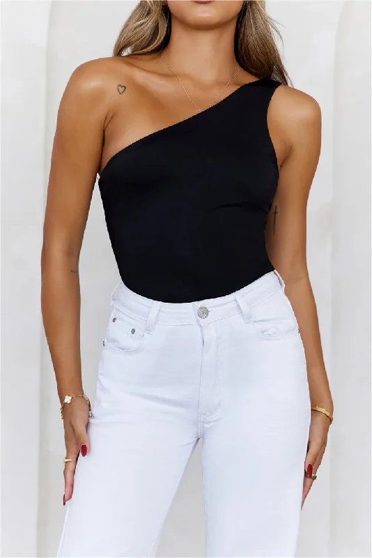 HELLO MOLLY BASE Best Side One Shoulder Tank Top Black