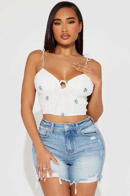 Here To Stay Floral Top - White/Blue