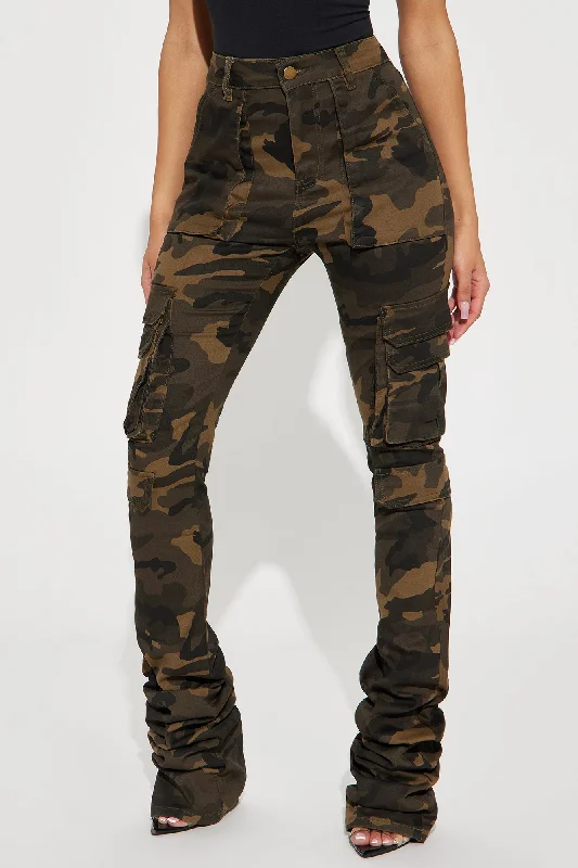 Just Like That Camo Cargo Stacked Pant - Olive/combo