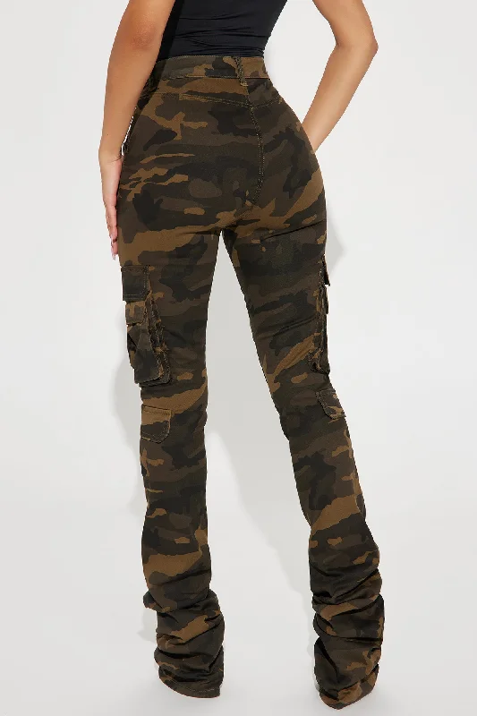 Just Like That Camo Cargo Stacked Pant - Olive/combo