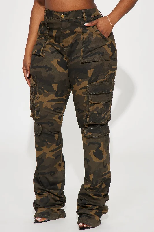 Just Like That Camo Cargo Stacked Pant - Olive/combo