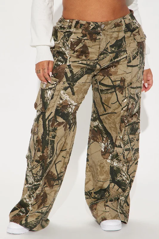 Kaitlyn Camo Cargo Pant - Khaki/combo