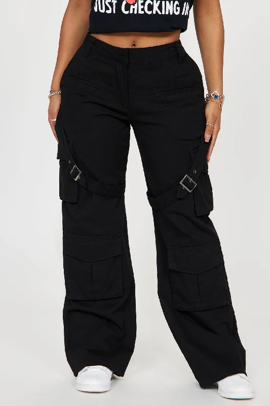 Klesis Wide Leg Cargo Pant - Black