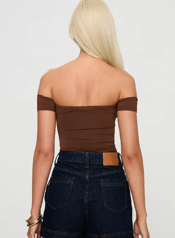 Larisha Off The Shoulder Top Brown