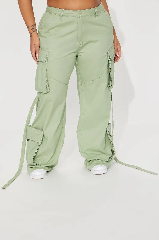 Level You Up Cargo Pant - Sage