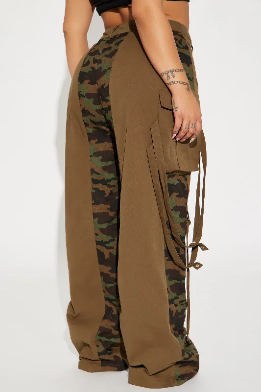 Making My Comeback Cargo Pant - Olive