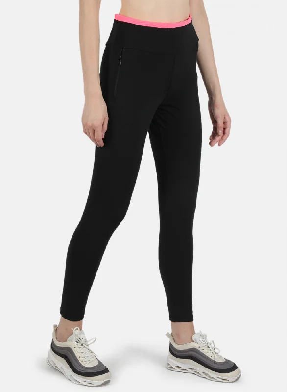 Women Black Printed Jegging