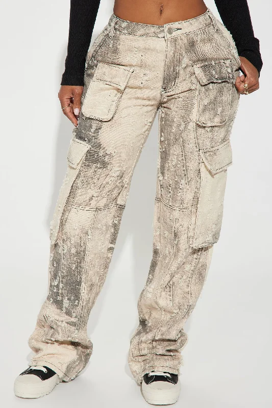 Moving Different Mineral Wash Cargo Pant - Ivory/combo