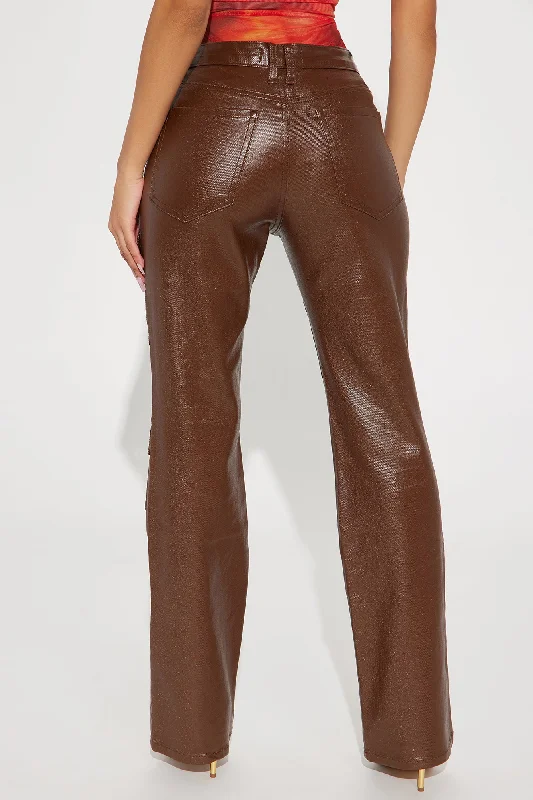 Nothin' Better Faux Leather Cargo Pant - Chocolate