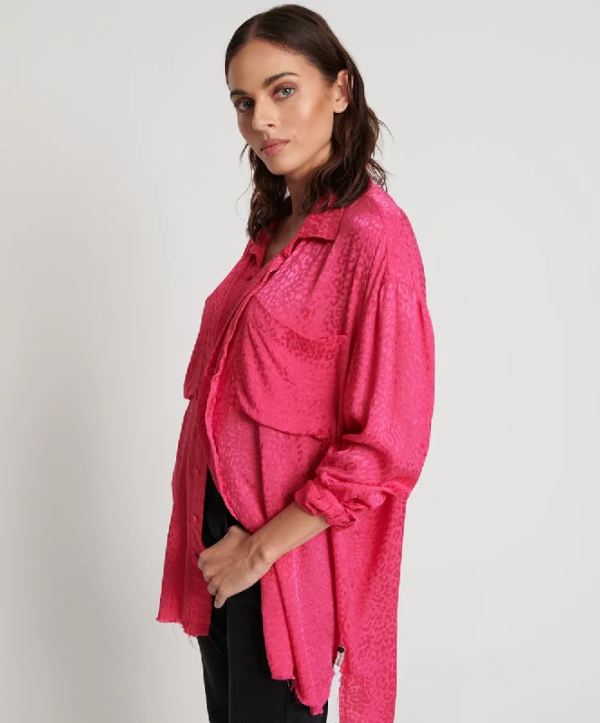 SHOCKING PINK JACQUARD LONGLINE SHIRT