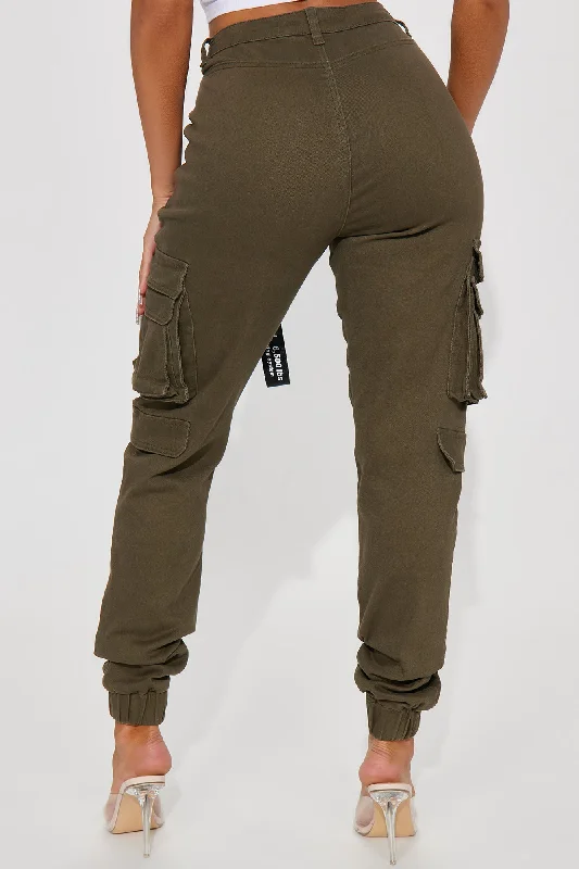 Tall Good Vibes Cargo Jogger - Olive