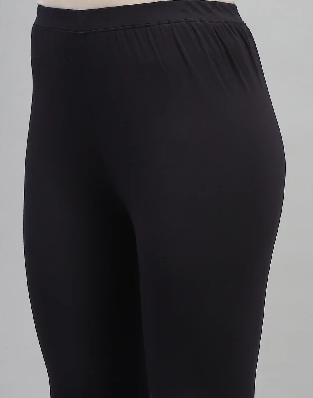 Women Black Solid Regular Fit Legging