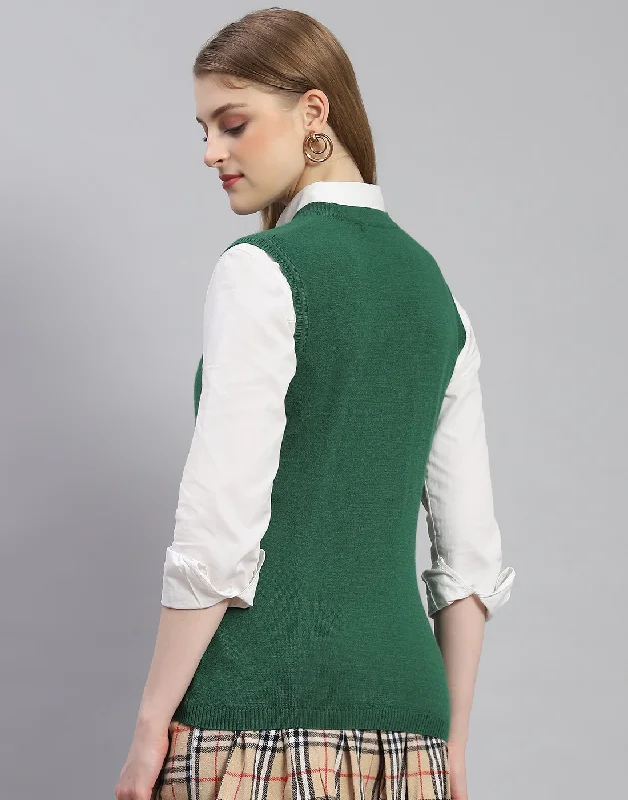 Women Green Solid V Neck Sleeveless Cardigan