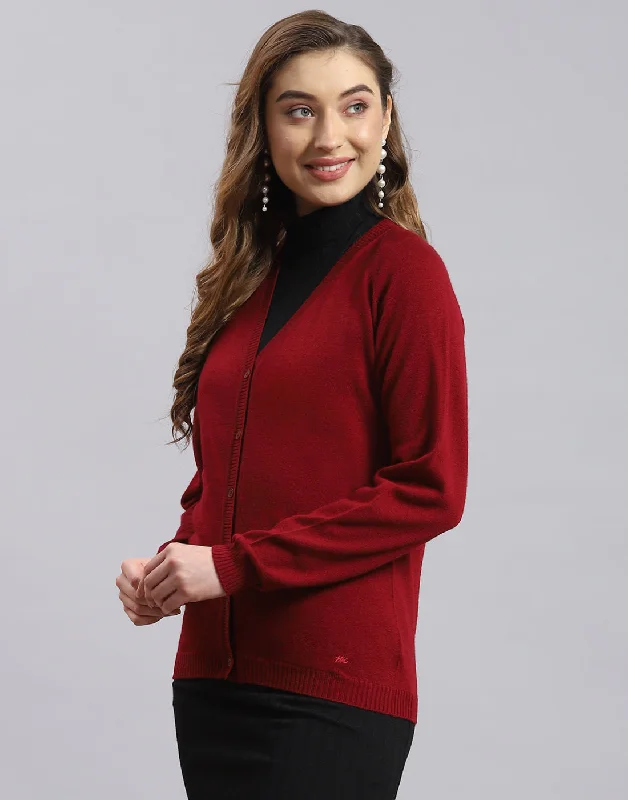 Women Maroon Solid V Neck Full Sleeve Cardigan