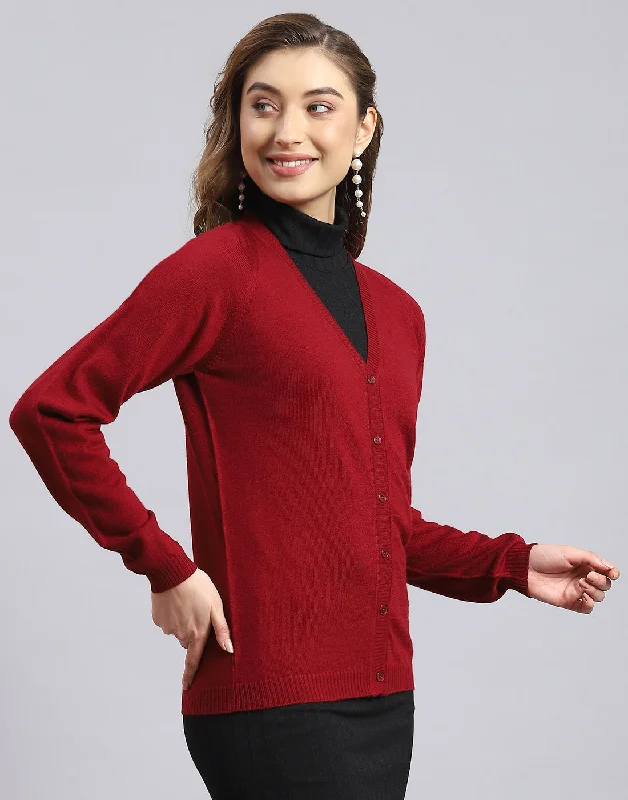 Women Maroon Solid V Neck Full Sleeve Cardigan