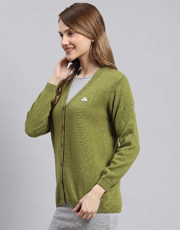 Women Green Solid V Neck Full Sleeve Cardigans